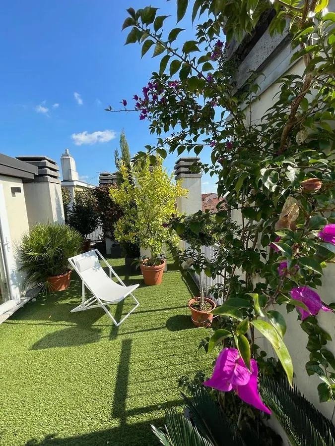 Giresio 41 - Your Penthouse With Rooftop Garden In Milano Navigli - Wifi Apartment