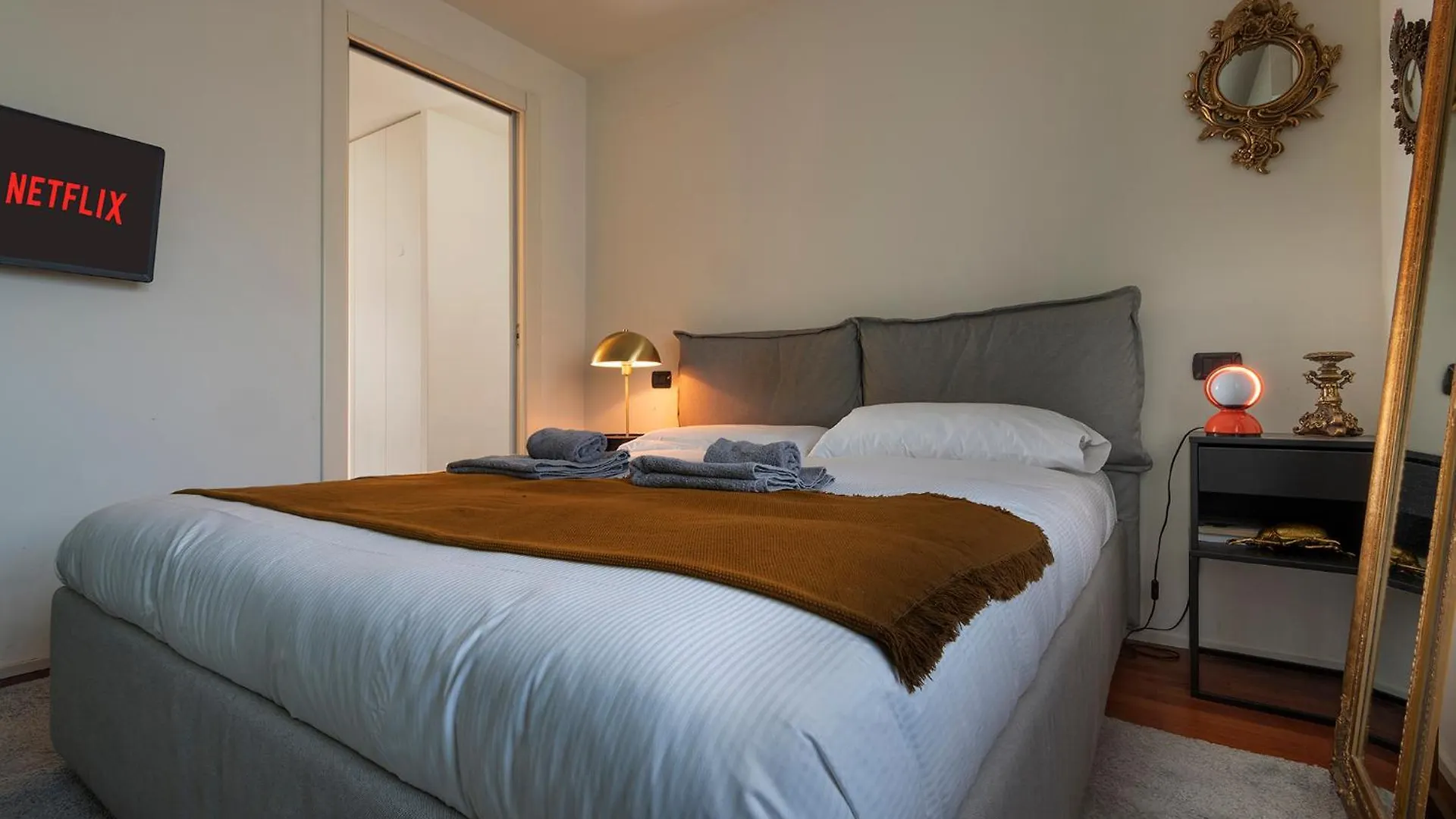 Giresio 41 - Your Penthouse With Rooftop Garden In Milano Navigli - Wifi