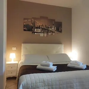 Cozy - Monolocale - Aeroporto E Fiera - Self Check-in , Fiumicino Italy