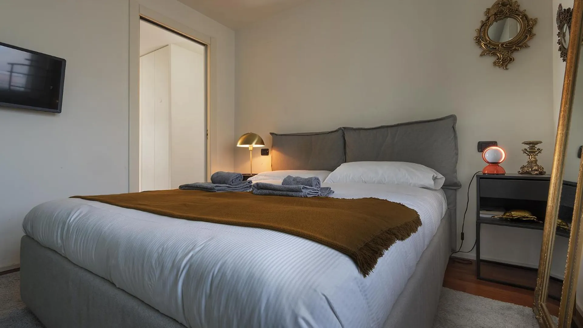 Apartamento Giresio 41 - Your Penthouse With Rooftop Garden In Milano Navigli - Wifi